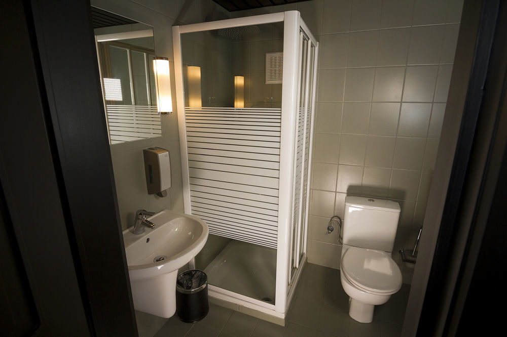 Hotel Le Chantecler Bruksela Zewnętrze zdjęcie